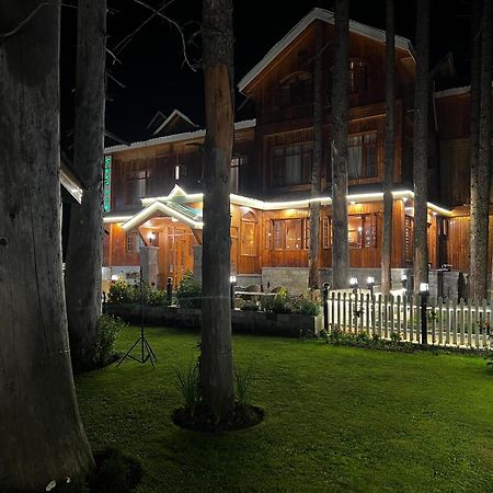 Shaw Inn By Stay Pattern غولمارغ المظهر الخارجي الصورة