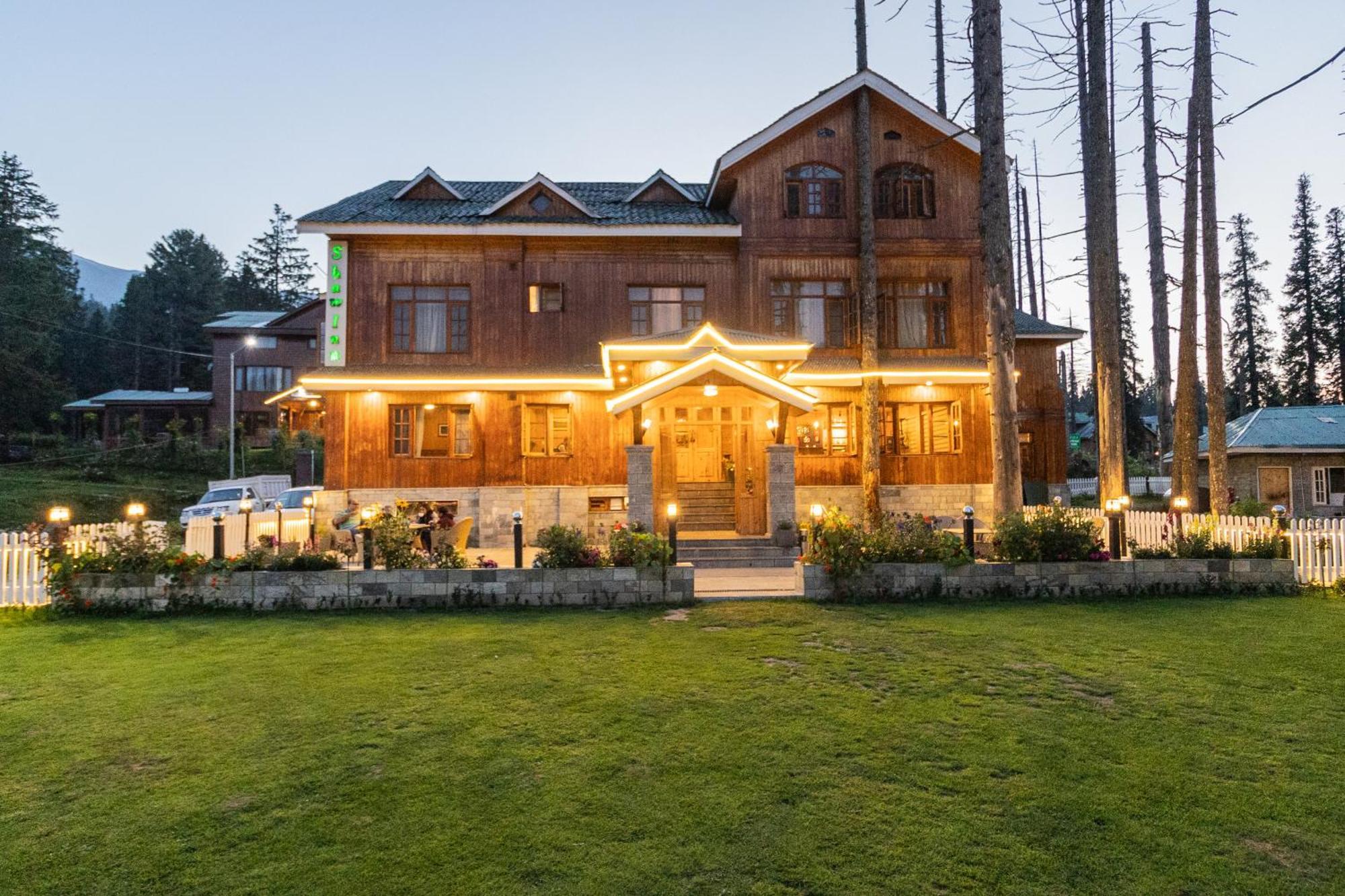 Shaw Inn By Stay Pattern غولمارغ المظهر الخارجي الصورة